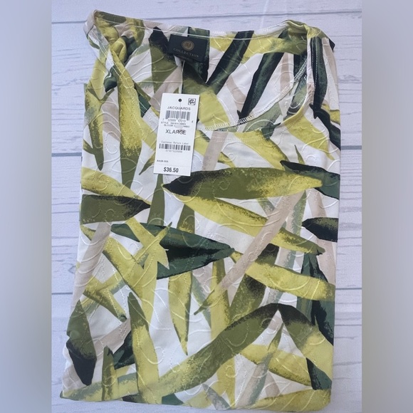 Collection XL Top - Picture 5 of 10